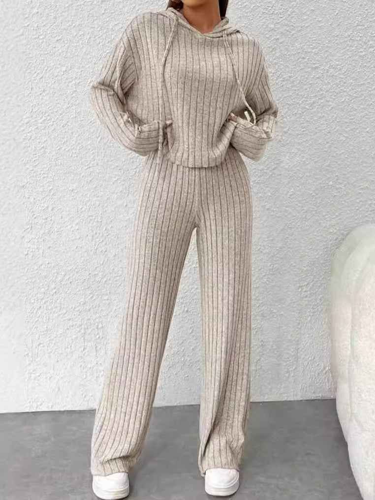 ARI | CONJUNTO CON CAPUCHA RAYAS
