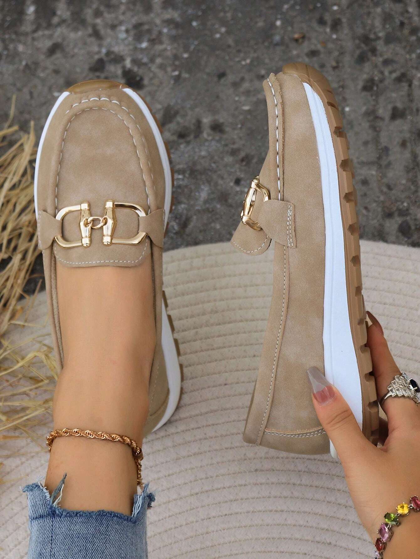 Ellie| Zapatos planos con hebilla