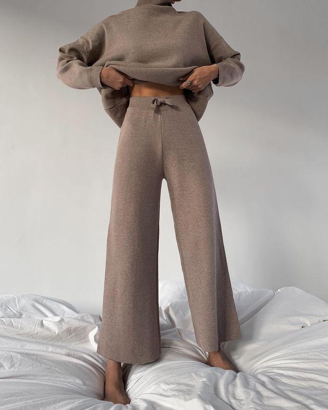 MARA| CONJUNTO PUNTO LISO CASUAL HOLGADO
