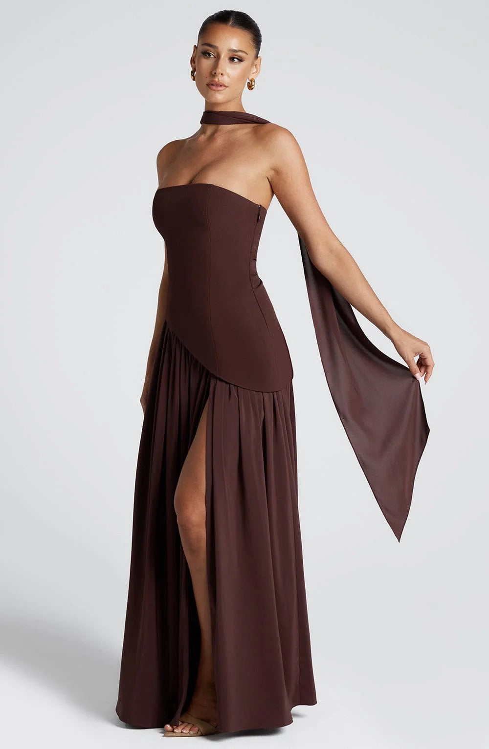 Beatriz |Vestido largo con corte sofisticado