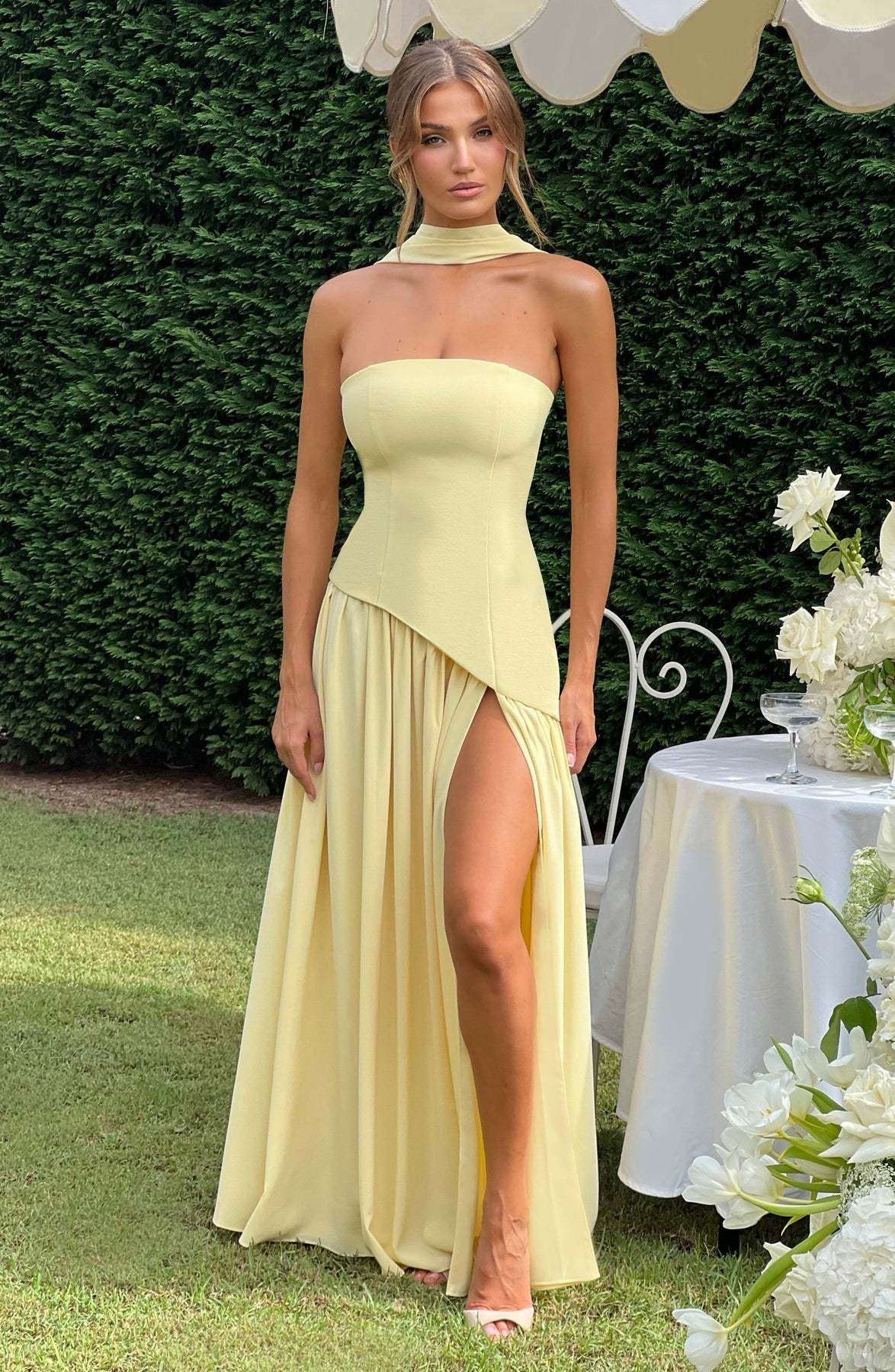 Beatriz |Vestido largo con corte sofisticado