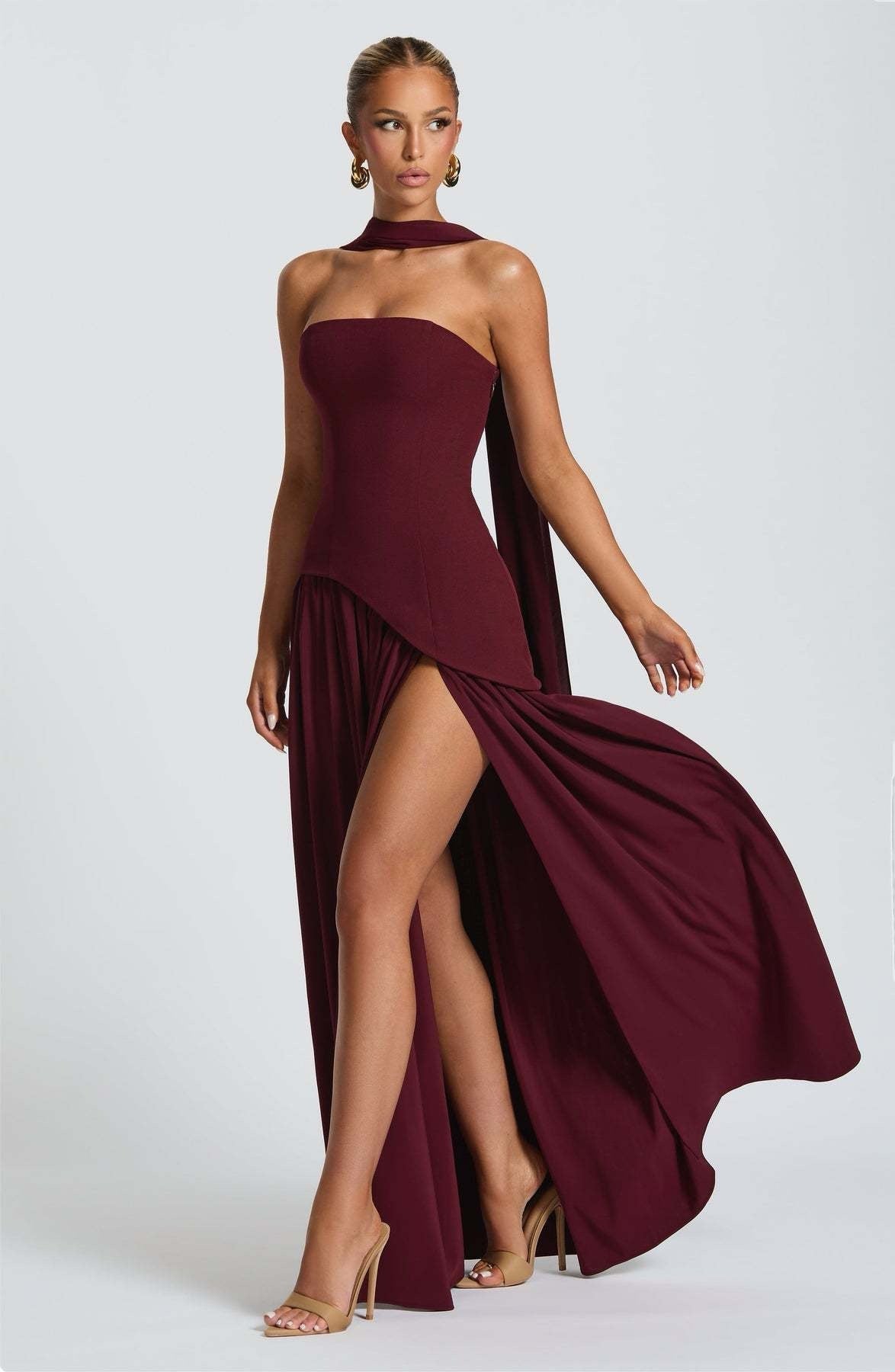Beatriz |Vestido largo con corte sofisticado