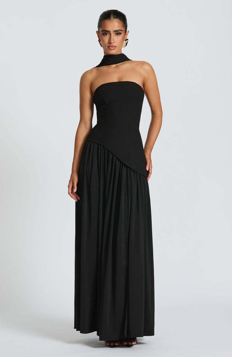 Beatriz |Vestido largo con corte sofisticado