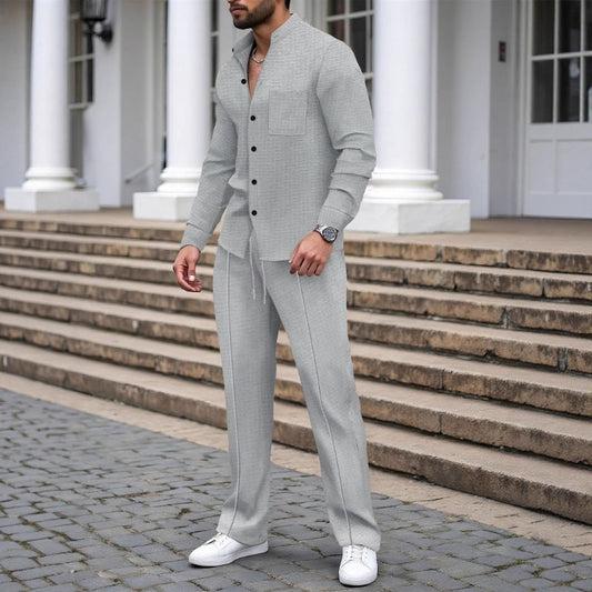Conjunto para hombre: cómodo, transpirable y con un estilo versátil.