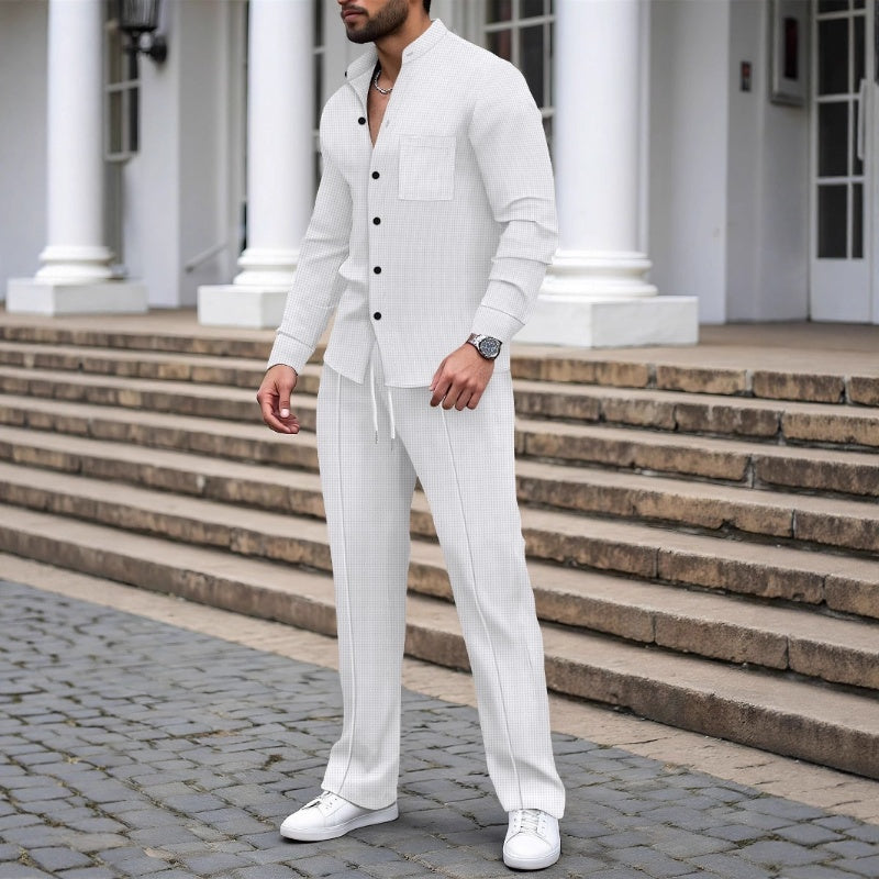 Conjunto para hombre: cómodo, transpirable y con un estilo versátil.